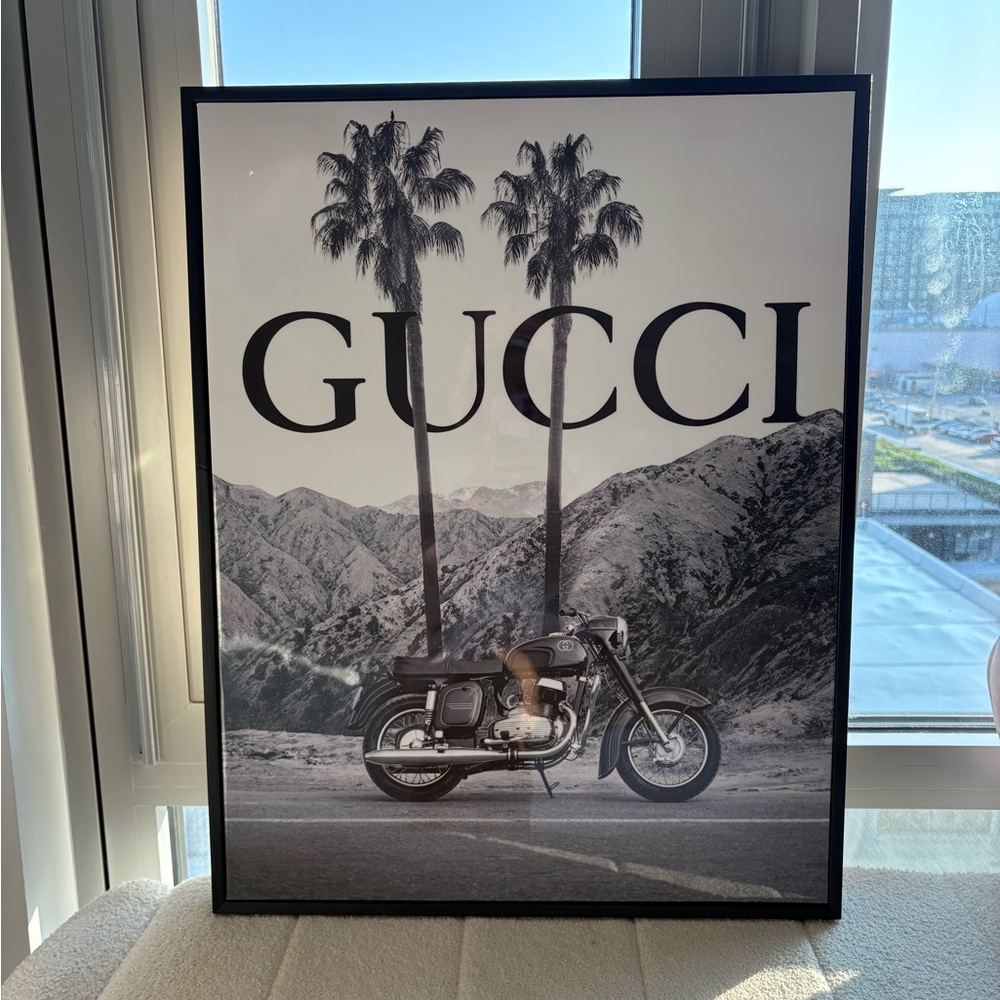 Gucci Portrait 20x27